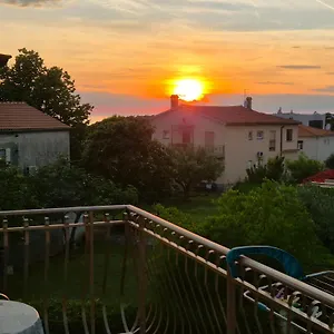 https://apartmani-zonta.in-istria.net